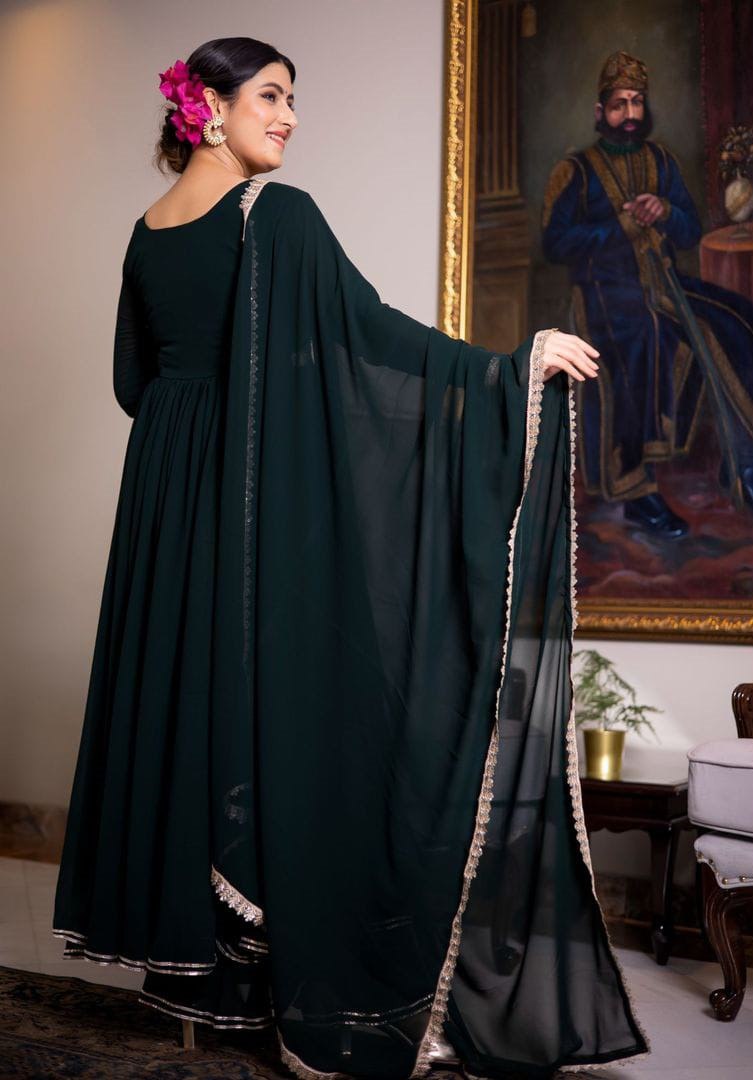 Black gorgette Kurti & Dupatta