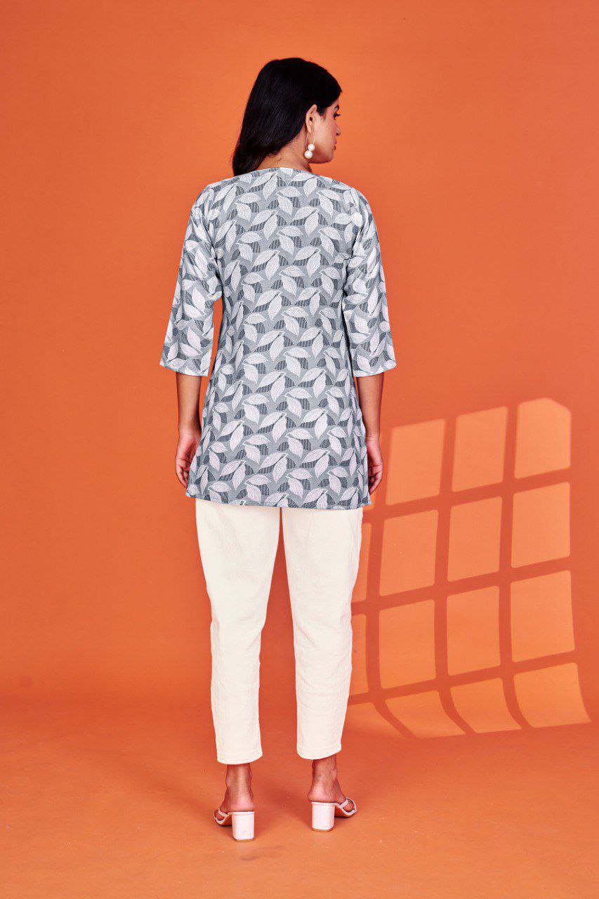 Leaf Motif short Kurti Cotton Blend