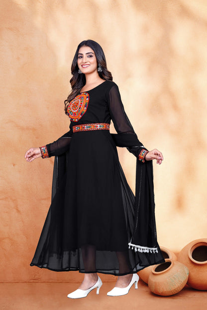Black Embroidery kurta with dupatta