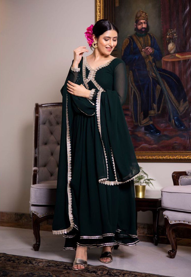 Black gorgette Kurti & Dupatta