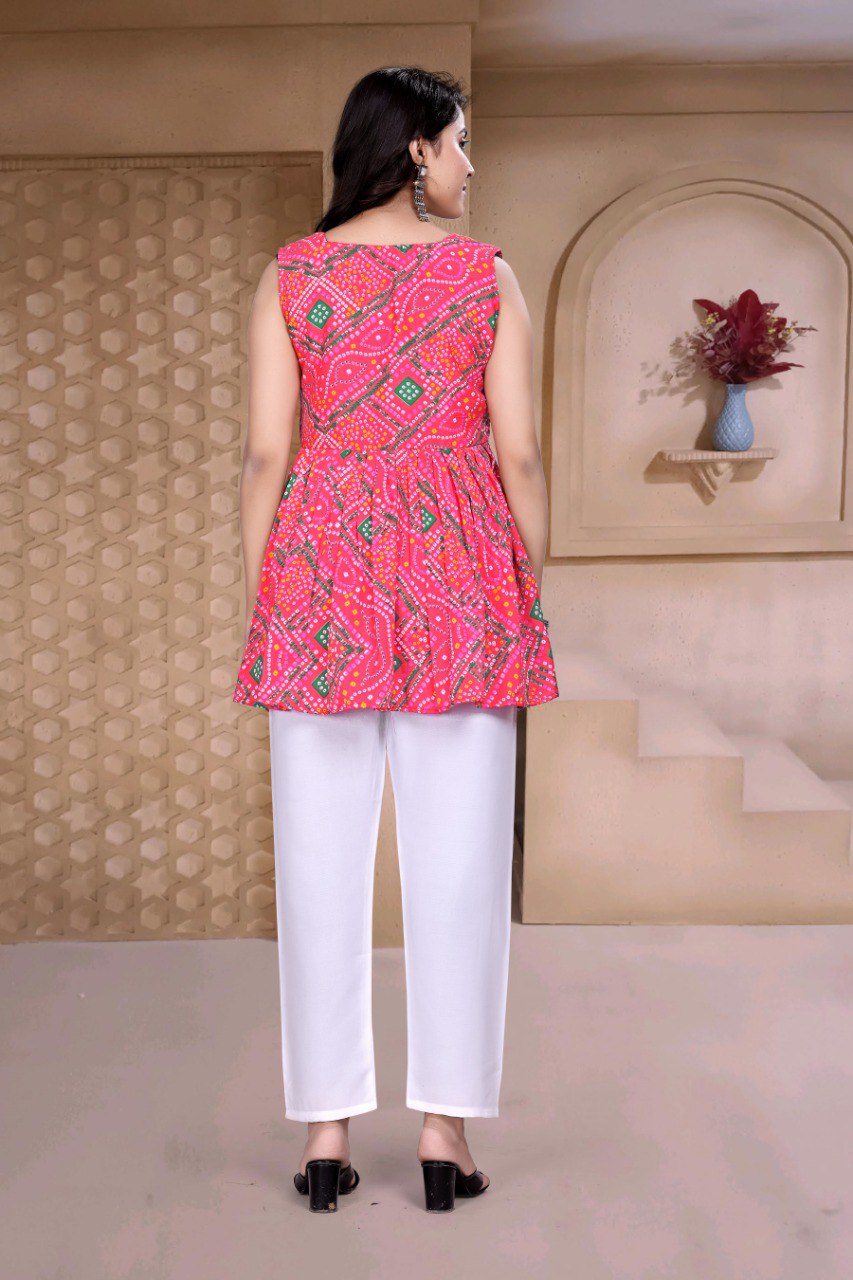 Women's Bandhani Print Delta Silk Sleeveless Tunic Top