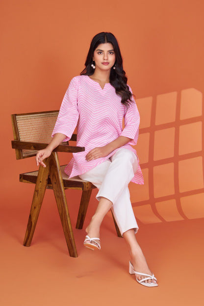 Women's Pink Chevron Print Cotton Blend Tunic