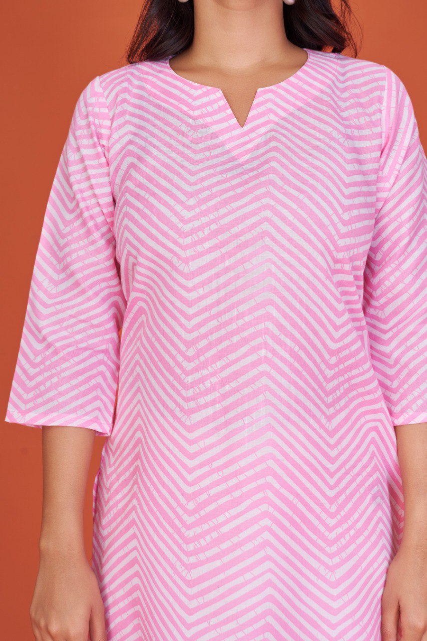 Women's Pink Chevron Print Cotton Blend Tunic