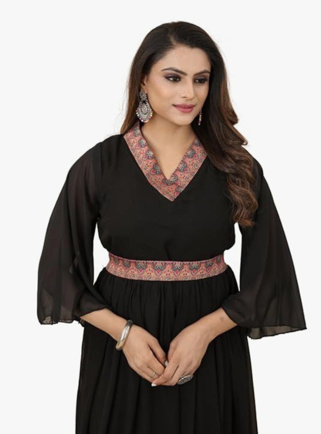 Woman Black georgette dress
