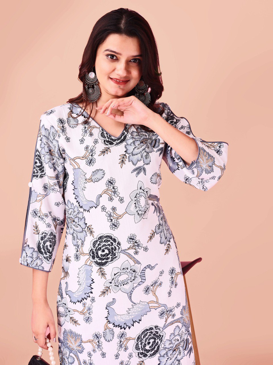 Woman digital printed kurti pant