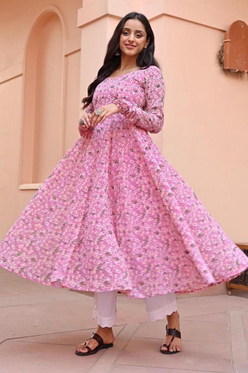 Woman Pink georgette long kurti