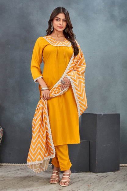 Ethnic Motifs Yoke Designed Straight  Kurta-pant & Dupatta