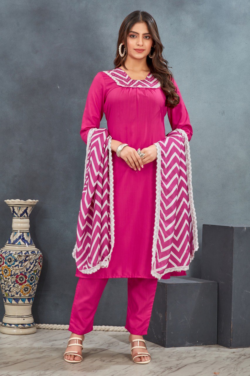 Ethnic Motifs Yoke Designed Straight  Kurta-pant & Dupatta