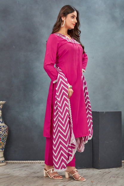 Ethnic Motifs Yoke Designed Straight  Kurta-pant & Dupatta