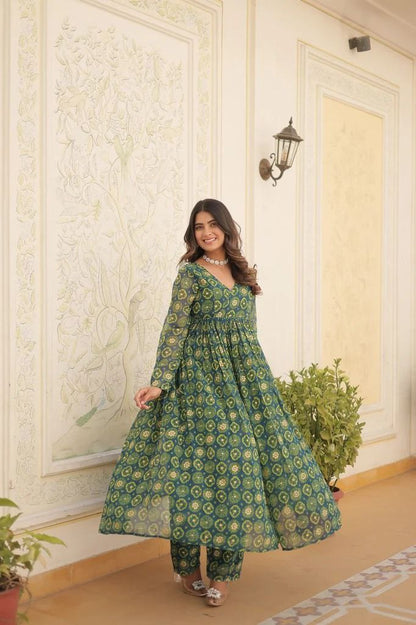 Green Foil print flared kurta pant