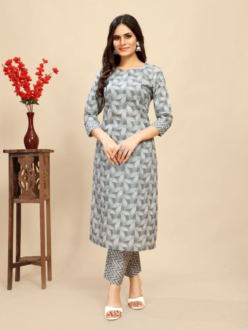 Grey pure Cotton leaf Printed Kurta Trouser set