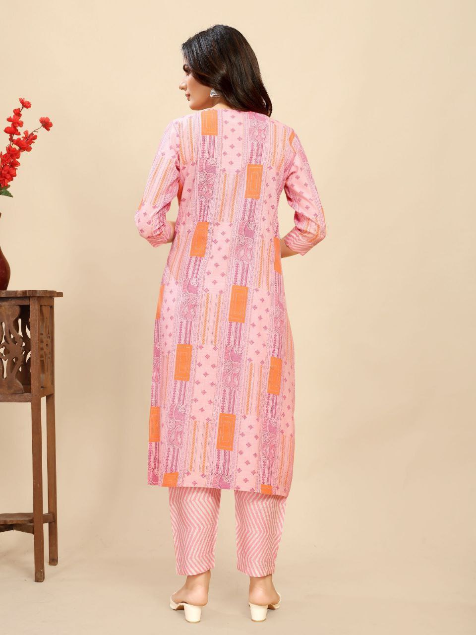 Pink Cotton Floral Block Printed Kurti pair