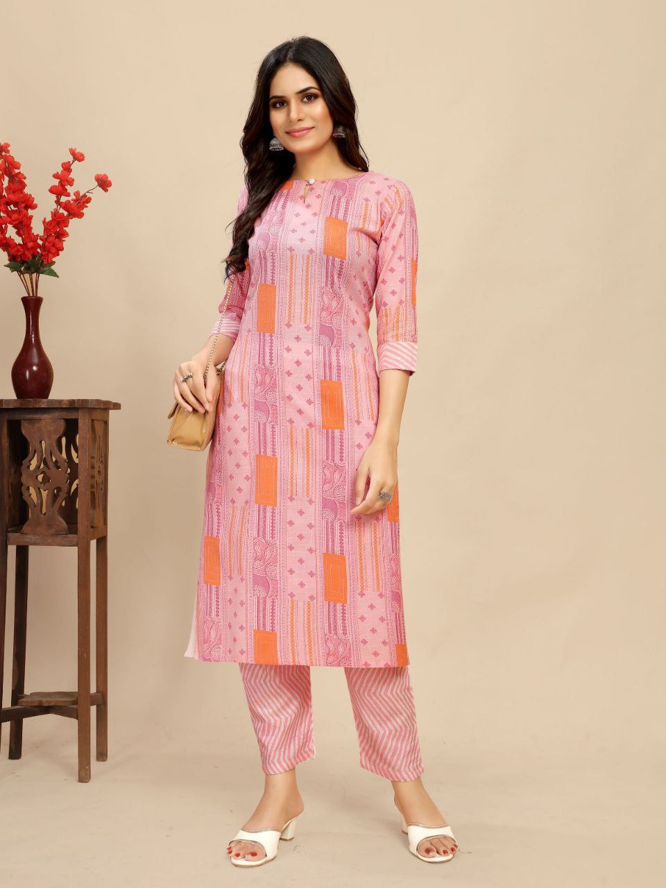 Pink Cotton Floral Block Printed Kurti pair