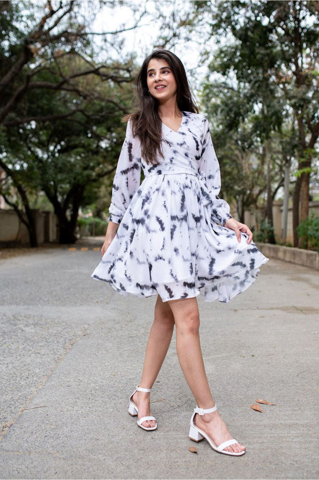 Woman White Fit and Flare dress