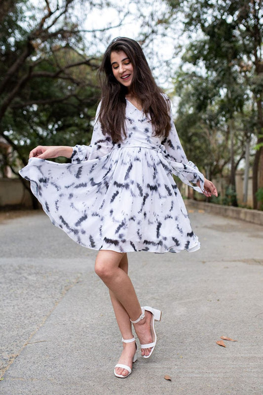 Woman White Fit and Flare dress