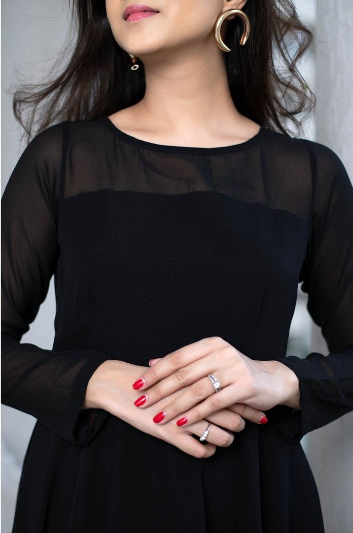 Woman Black georgette dress